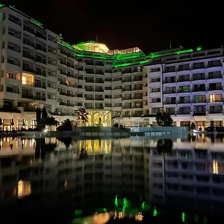 Apartmán Emerald Beach Resort & Spa